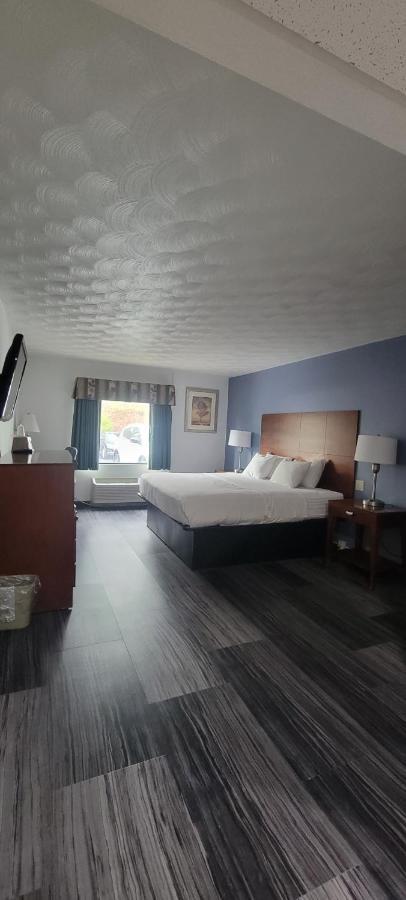 Royal Inn & Suites Akron Luaran gambar